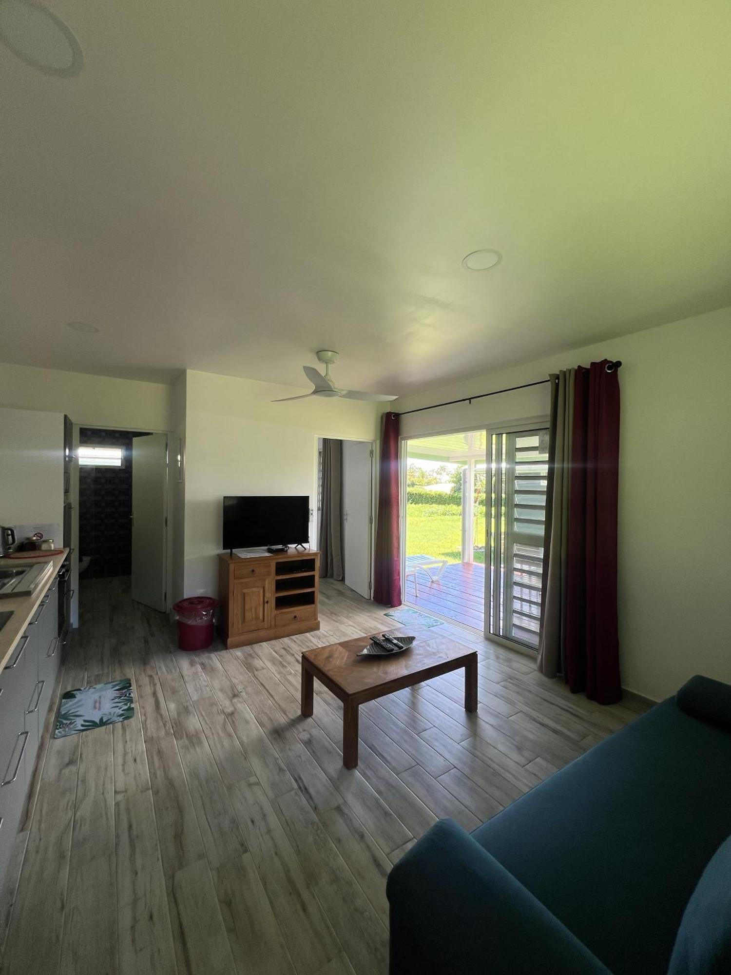 Apara Feti'A - Mirimiri Lodge Tevaitoa Extérieur photo